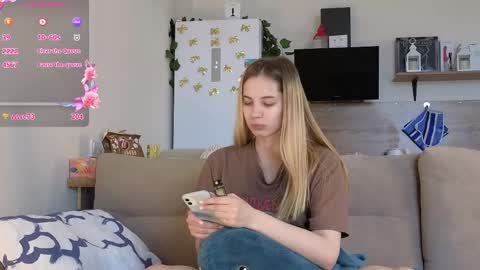 Snapshot of ms_foryou chatting on February 26, 7:02 am Ms ForYOU online show from February 26, 7:02 am