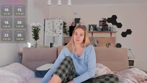 Snapshot of ms_foryou chatting on October 3, 3:48 am Ms ForYOU online show from October 3, 3:48 am