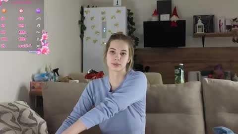 Snapshot of ms_foryou chatting on February 13, 3:45 pm Ms ForYOU online show from February 13, 3:45 pm