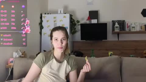 Snapshot of ms_foryou chatting on February 22, 6:41 pm Ms ForYOU online show from February 22, 6:41 pm