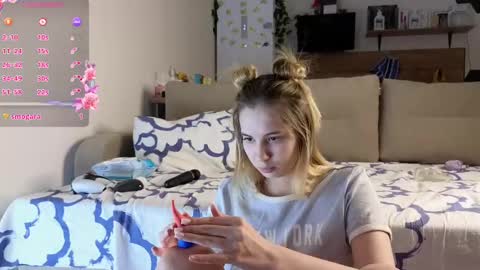 Snapshot of ms_foryou chatting on February 28, 5:37 pm Ms ForYOU online show from February 28, 5:37 pm