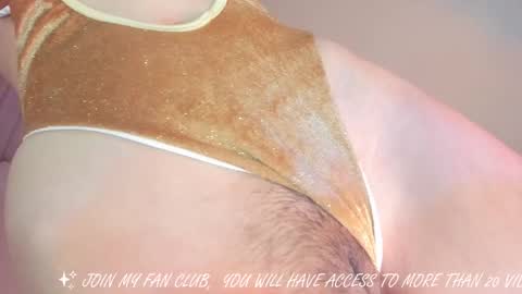 Snapshot of ms_pickless chatting on October 10, 4:24 pm Annabelle online show from October 10, 4:24 pm