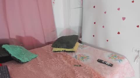 Chloe new account online show from February 1, 1:24 am