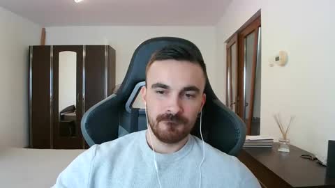 Victor online show from February 20, 1:57 pm