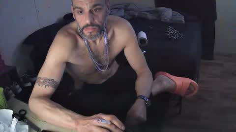 Muffdiver online show from February 28, 11:36 am