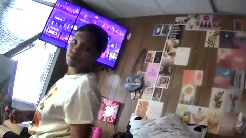 mumnxdor online show from January 11, 2:34 pm