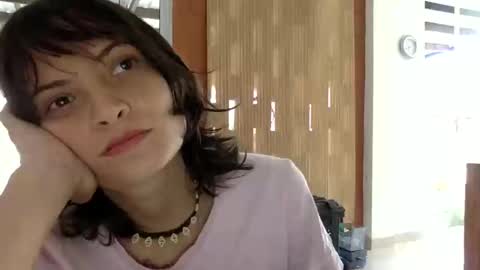   online show from February 17, 10:27 pm