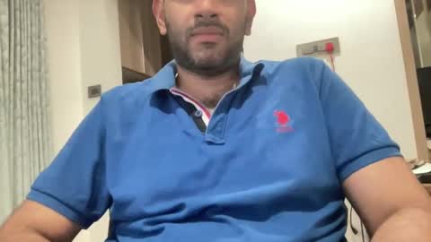 munnabobby2008 online show from March 10, 4:35 pm