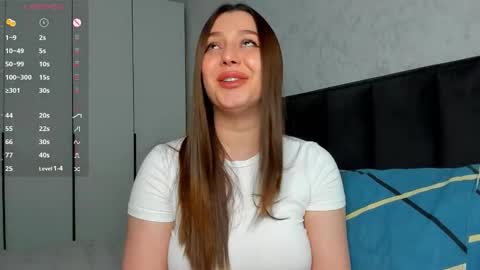 Snapshot of murbur chatting on October 31, 1:28 am Kaya online show from October 31, 1:28 am