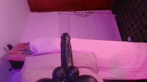 Snapshot of muriel_belovv chatting on October 3, 4:10 am Tell me Sofi online show from October 3, 4:10 am