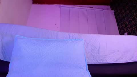 Snapshot of muriel_belovv chatting on March 1, 3:21 am Tell me Sofi online show from March 1, 3:21 am