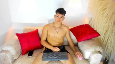 myke online show from December 23, 8:36 pm