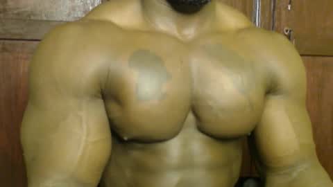 Snapshot of musclegodsammy23 chatting on September 22, 10:30 am musclegod23 online show from September 22, 10:30 am