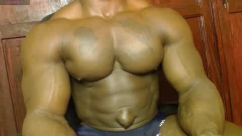 Snapshot of musclegodsammy23 chatting on September 20, 11:13 am musclegod23 online show from September 20, 11:13 am