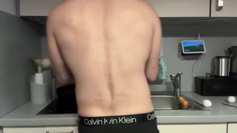 musclehair3 online show from March 8, 5:50 pm