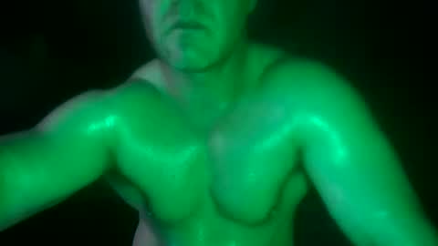 Snapshot of muscles_hulk chatting on October 21, 10:57 pm Hulk Muscles - NEW ACCOUNT online show from October 21, 10:57 pm