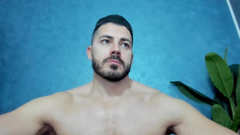 Snapshot of muscularmaster chatting on February 14, 9:56 am muscularmaster onlyfans online show from February 14, 9:56 am