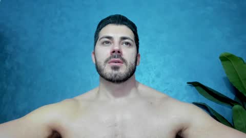Snapshot of muscularmaster chatting on February 8, 12:38 am muscularmaster onlyfans online show from February 8, 12:38 am