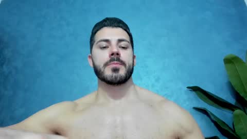 Snapshot of muscularmaster chatting on February 28, 1:26 am muscularmaster onlyfans online show from February 28, 1:26 am
