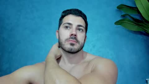 Snapshot of muscularmaster chatting on October 8, 11:43 pm muscularmaster onlyfans online show from October 8, 11:43 pm
