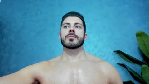 Snapshot of muscularmaster chatting on February 25, 9:58 pm muscularmaster onlyfans online show from February 25, 9:58 pm