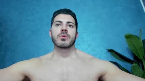 Snapshot of muscularmaster chatting on March 3, 11:03 pm muscularmaster onlyfans online show from March 3, 11:03 pm