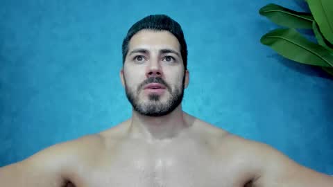 Snapshot of muscularmaster chatting on September 11, 10:00 pm muscularmaster onlyfans online show from September 11, 10:00 pm