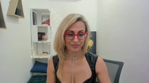 Diana online show from March 5, 2:45 pm