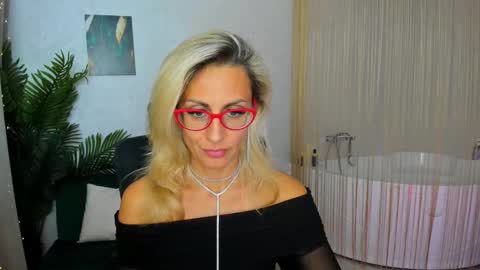 Diana online show from September 16, 11:56 am