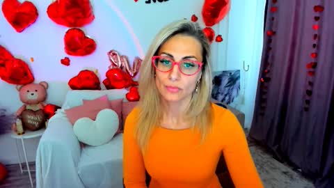 Diana online show from February 4, 11:36 am