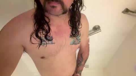 mustang8562 online show from March 31, 1:00 pm