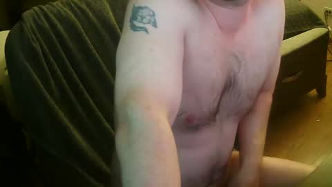 Snapshot of mustenjoyhead79 chatting on November 2, 1:05 am mustenjoyhead79 online show from November 2, 1:05 am