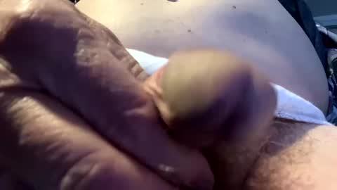 Snapshot of mutualjerk chatting on December 15, 4:04 pm bighead mature oldcock love hairy pussy C2C married..hairy women more than welcome. Tips not required but appreciated online show from December 15, 4:04 pm