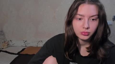 HEY online show from November 25, 8:29 pm