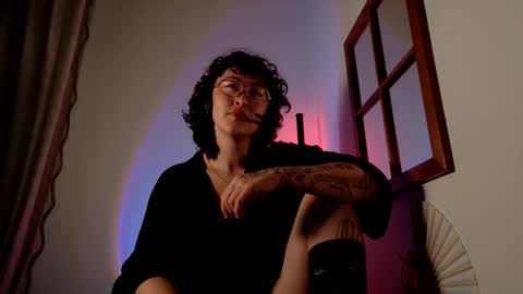 Mx. Anouk Divine online show from November 24, 4:44 am