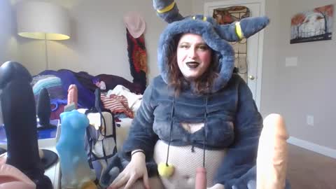 Snapshot of mxsissycharlotte chatting on February 25, 5:08 pm Mx Charlotte online show from February 25, 5:08 pm