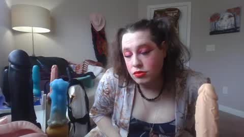 Snapshot of mxsissycharlotte chatting on February 20, 5:20 pm Mx Charlotte online show from February 20, 5:20 pm