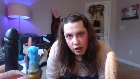Snapshot of mxsissycharlotte chatting on January 23, 7:29 pm Mx Charlotte online show from January 23, 7:29 pm