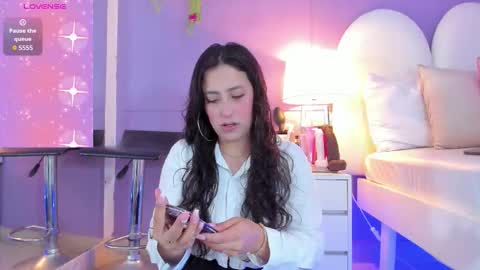 my_aleja_ online show from November 13, 1:14 pm