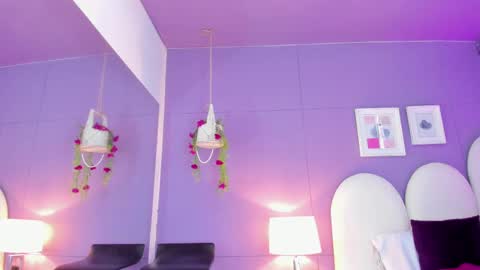 Snapshot of my_aleja_ chatting on October 1, 12:48 pm my_aleja_ online show from October 1, 12:48 pm