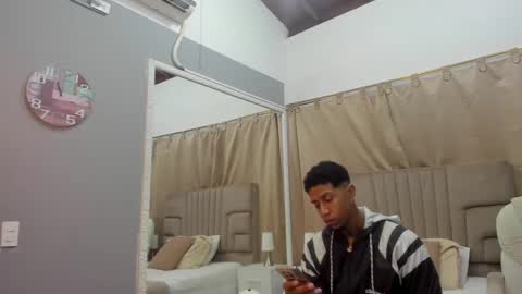 Myers   online show from March 3, 11:22 am