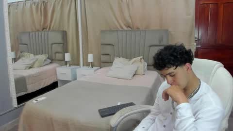 Myers   online show from February 25, 5:30 pm