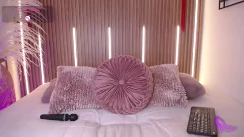 Myla  online show from March 13, 3:54 am