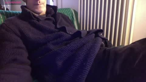 Snapshot of mynakedbeach chatting on February 25, 12:16 pm Bi sexy guy lovense hush is on private is open or password show tip if you like. online show from February 25, 12:16 pm