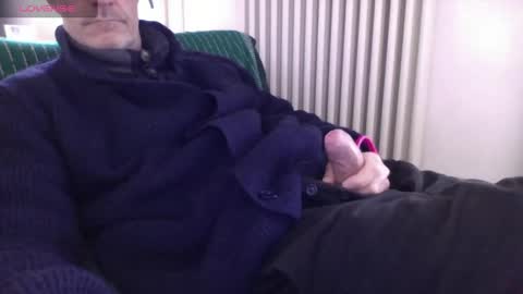 Snapshot of mynakedbeach chatting on February 19, 10:01 am Bi sexy guy lovense hush is on private is open or password show tip if you like. online show from February 19, 10:01 am