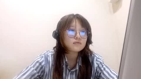 Chloe online show from October 20, 6:24 pm