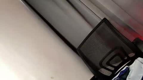 kimmy online show from October 25, 6:46 am