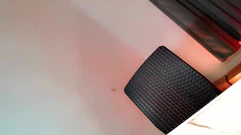 kimmy online show from November 28, 3:47 am