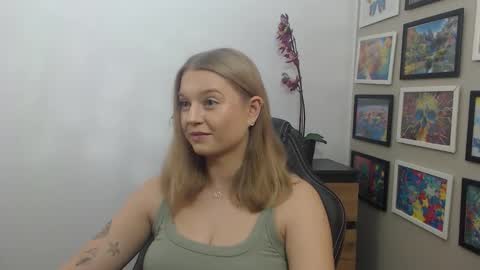 Erica online show from November 10, 3:15 pm