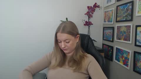 Erica online show from April 21, 7:48 am